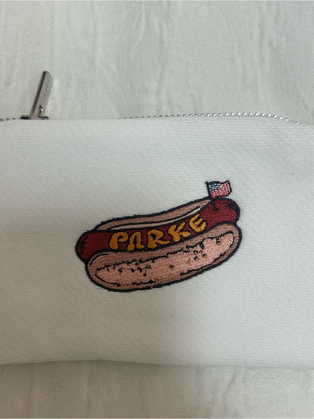 PARKE never used White Pouch with Hot Dog Patch - Picture 3 of 4